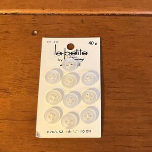 New La Petite Buttons